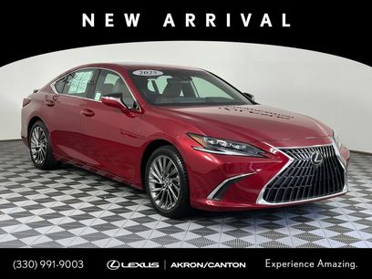 Used 2025 Lexus ES 300h Ultra Luxury w/ Accessory Package (Z1)