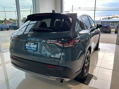 Certified 2024 Honda HR-V Sport image 8
