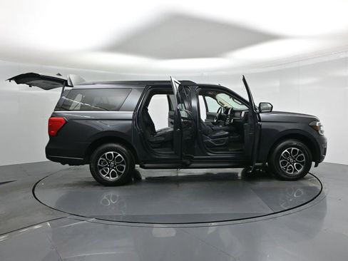 Certified 2024 Ford Expedition Max XLT image 5