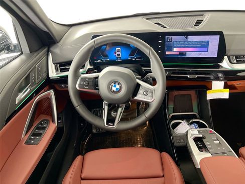 New 2026 BMW X2 xDrive28i w/ M Sport Package AWD/4WD image 22