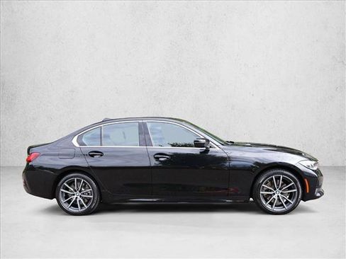 Used 2020 BMW 330i xDrive Sedan w/ Convenience Package AWD/4WD image 5