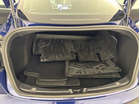 Used 2020 Tesla Model 3 Performance image 25