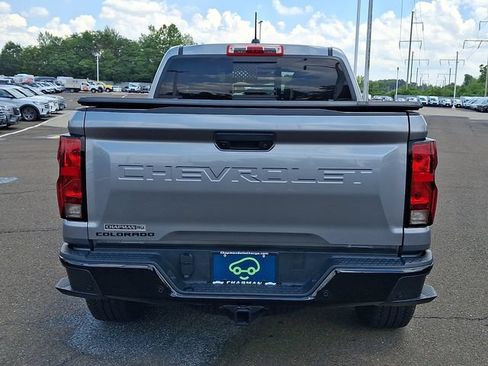 Used 2025 Chevrolet Colorado Trail Boss AWD/4WD image 5