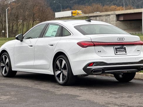Used 2025 Audi A5 2.0T Premium w/ Convenience Package AWD/4WD image 5