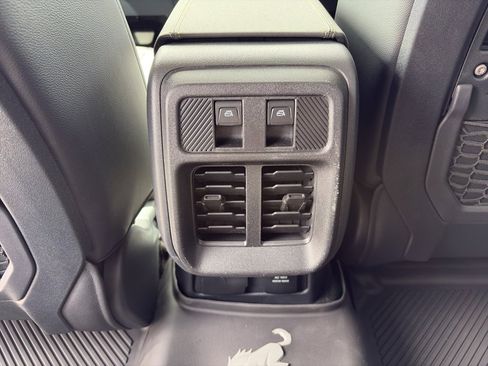 New 2026 Ford Bronco Badlands AWD/4WD image 27