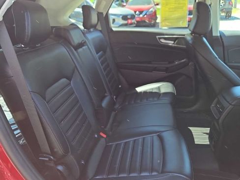 Used 2022 Ford Edge SEL w/ Convenience Package AWD/4WD image 8