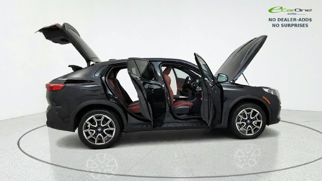 Used 2026 BMW X2 xDrive28i AWD/4WD image 20