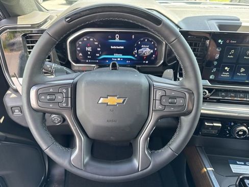 New 2026 Chevrolet Silverado 1500 High Country w/ Technology Package AWD/4WD image 18