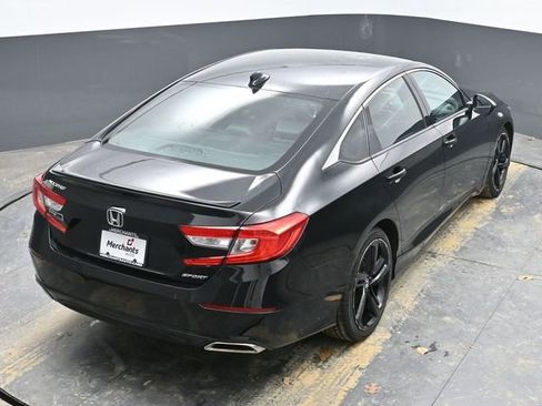 Used 2018 Honda Accord Sport image 20