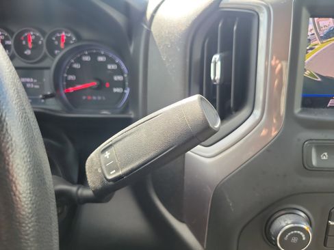 Used 2021 Chevrolet Silverado 1500 Custom image 28
