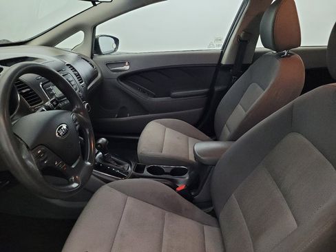 Used 2017 Kia Forte LX FWD image 17