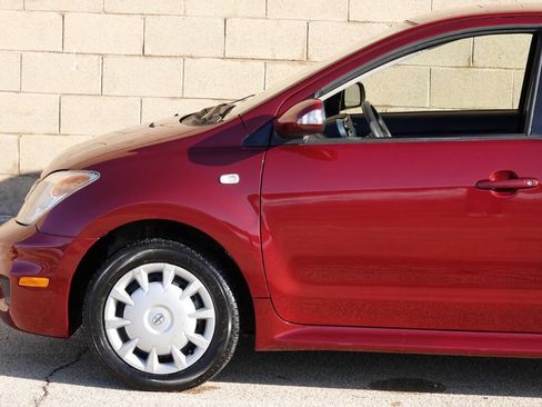 Used 2006 Scion xA FWD image 14