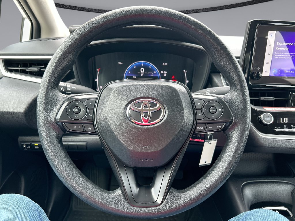 Used 2026 Toyota Corolla LE FWD image 14