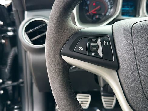Used 2015 Chevrolet Camaro Z/28 image 33