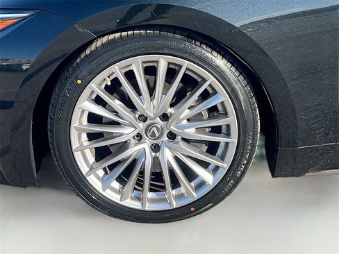 Used 2022 Lexus IS 300 w/ Premium Package image 32