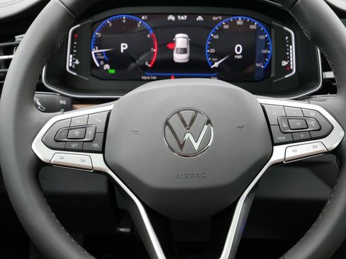 New 2025 Volkswagen Jetta SEL image 12