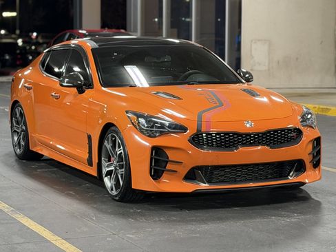 Used 2019 Kia Stinger GTS image 3