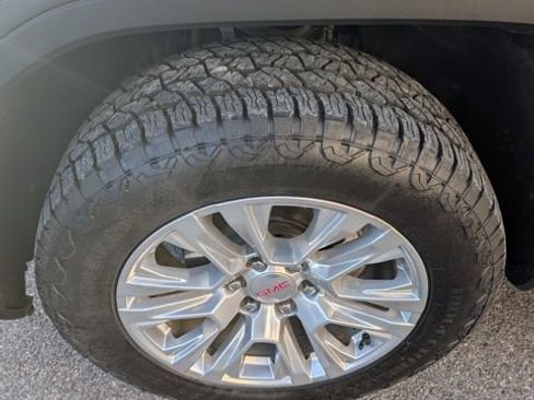 Used 2024 GMC Sierra 1500 Denali w/ Technology Package image 16