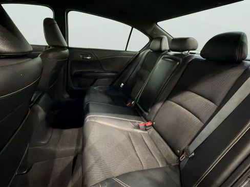 Used 2016 Honda Accord Sport image 37