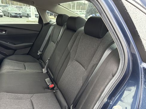 Certified 2023 Honda Accord EX image 32