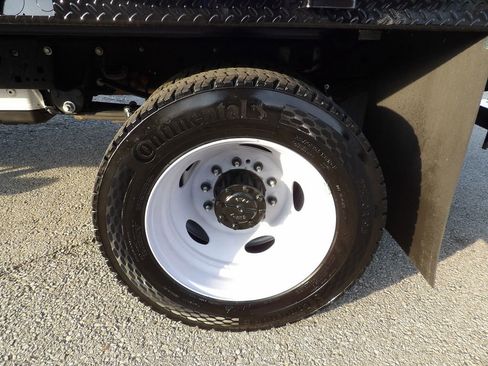 Used 2024 Ford F550 4x4 Crew Cab Super Duty image 54