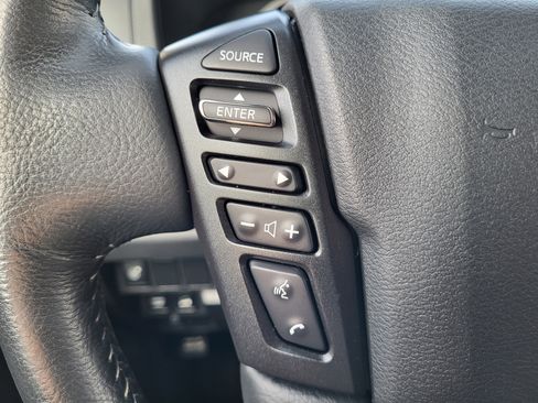 Used 2022 Nissan Frontier SV image 19