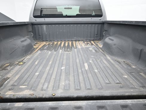 Used 2011 Ford F250 XLT w/ Chrome Pkg RWD image 19