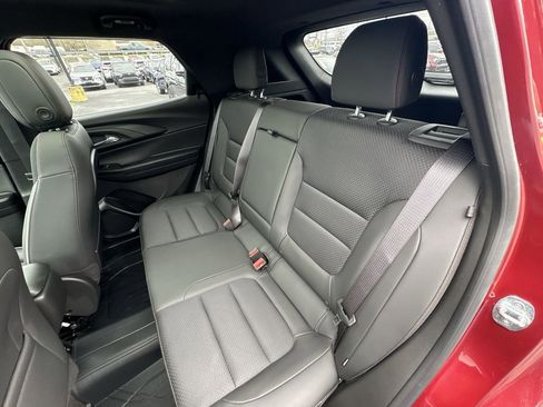 Used 2023 Chevrolet TrailBlazer RS image 23