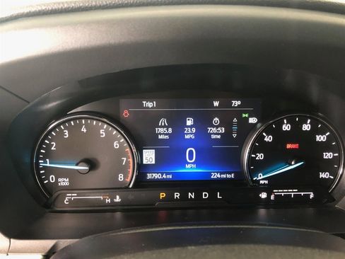 Used 2022 Ford Explorer XLT w/ Equipment Group 202A image 25