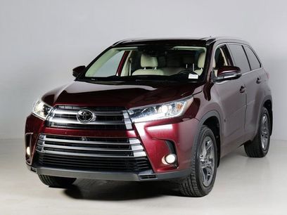 Used 2018 Toyota Highlander Limited Platinum