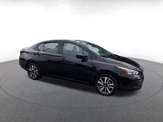 Used 2025 Nissan Versa SV video 2