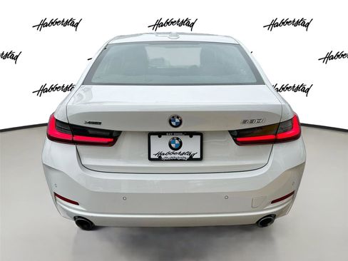 Certified 2024 BMW 330i xDrive Sedan w/ Convenience Package image 6