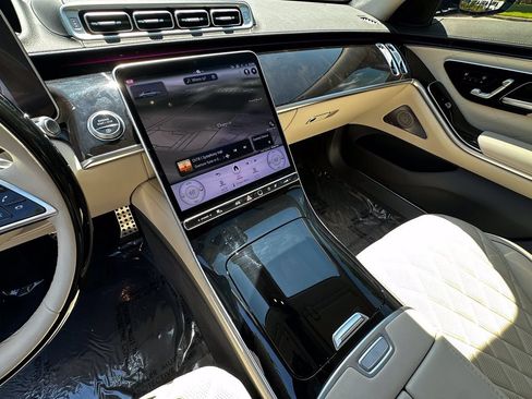 Certified 2023 Mercedes-Benz S 580 4MATIC Sedan image 31