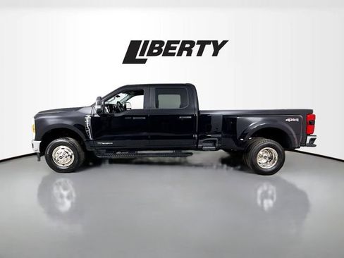Used 2025 Ford F350 XL w/ 360-Degree Camera Package image 4