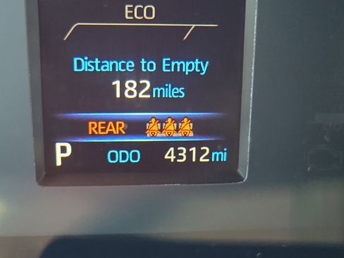 Used 2024 Toyota Tundra SR5 w/ SR5 Convenience Package image 30