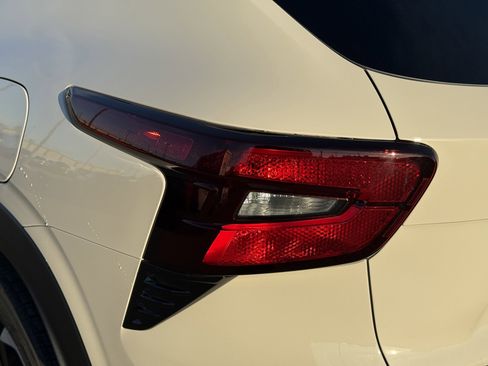 New 2026 Chevrolet Trax RS w/ Sunroof Package image 37