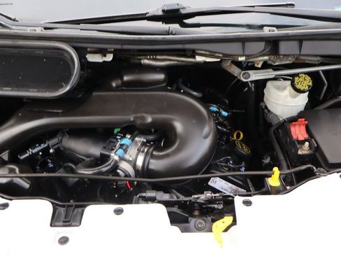 Used 2015 Ford Transit 350 XLT image 39