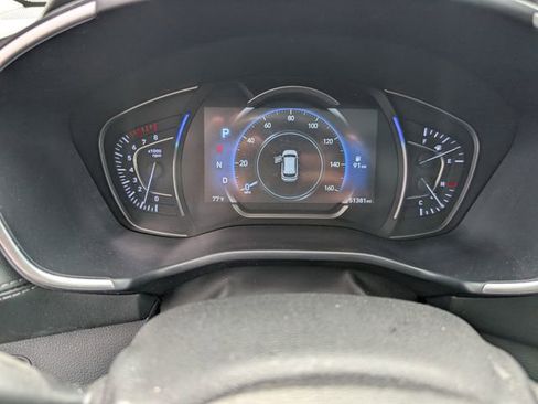 Used 2020 Hyundai Santa Fe Limited AWD/4WD image 15