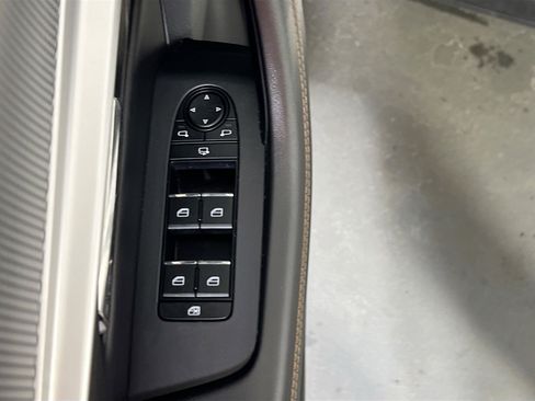 Used 2024 MAZDA CX-90 Plug-In Hybrid w/ Premium Plus image 18