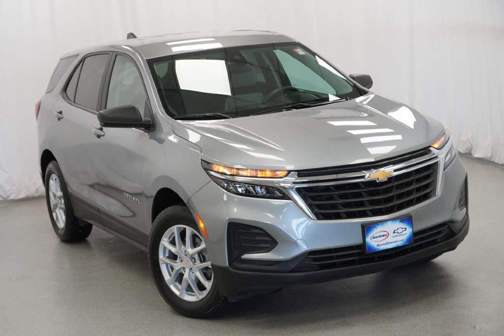 Certified 2024 Chevrolet Equinox LS w/ LS Convenience Package AWD/4WD image 12