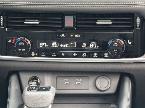 New 2025 Nissan Rogue Platinum w/ Tech Package image 20