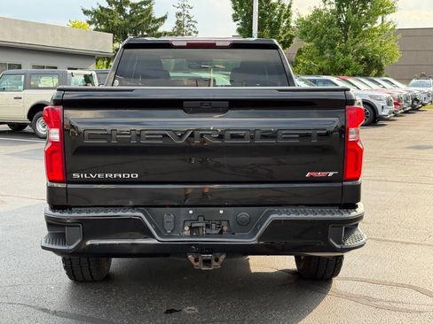 Used 2021 Chevrolet Silverado 1500 RST w/ LPO, Liner Protection Package AWD/4WD image 5