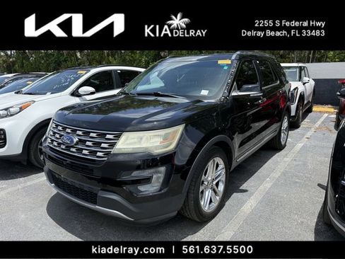 Used 2016 Ford Explorer Limited FWD image 4