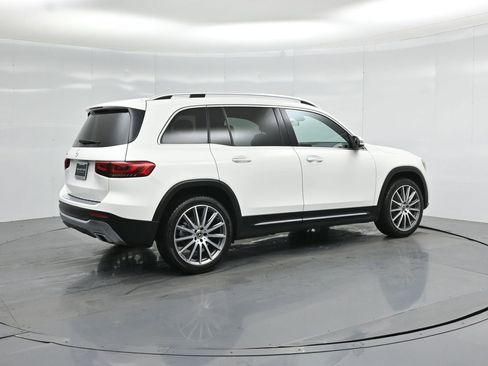 Used 2021 Mercedes-Benz GLB 250 image 30