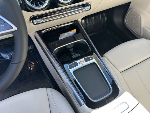 New 2026 Mercedes-Benz GLA 250 4MATIC image 32