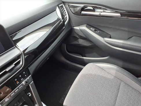 Used 2024 Kia Seltos S FWD image 27