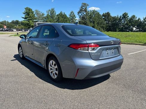 Used 2024 Toyota Corolla LE FWD image 5