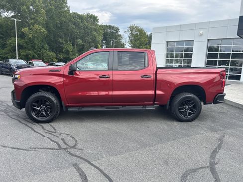 Used 2020 Chevrolet Silverado 1500 LT Trail Boss AWD/4WD image 2