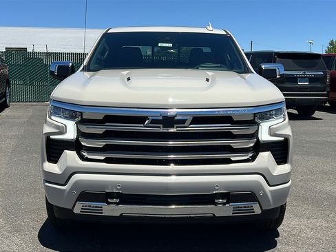 New 2026 Chevrolet Silverado 1500 High Country AWD/4WD image 2