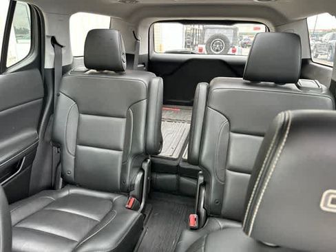 Used 2019 GMC Acadia SLT w/ Black Edition AWD/4WD image 6